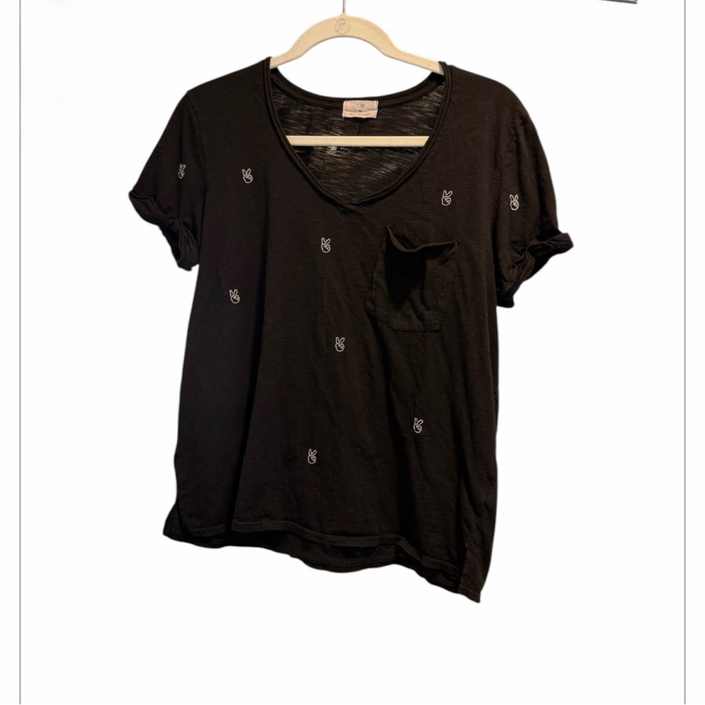 Anthropology T.la embroidered black peace t- shirt size M